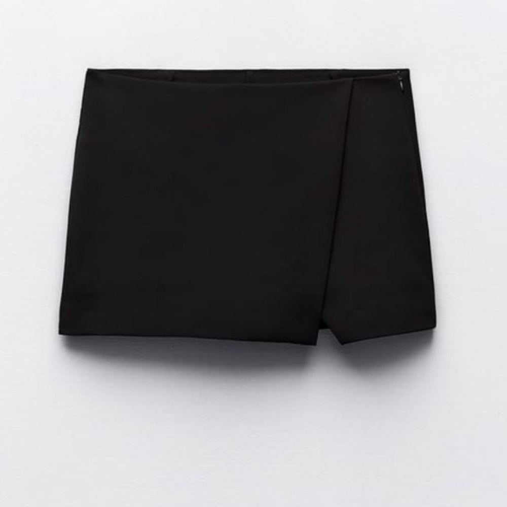 Zara Black Mini Skort